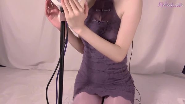 玛奇March 蕾丝紫裙紫丝 舔耳搓手